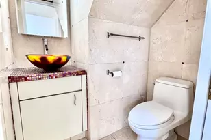 535 NW 98th Ave, Plantation, FL 33324 - Photo 11