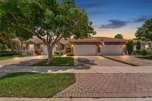 2411 SW Aragon Blvd, Sunrise, FL 33322 - Photo 1