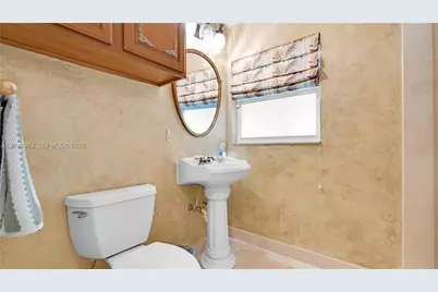 623 NE 17th Way, Fort Lauderdale, FL 33304 - Photo 15