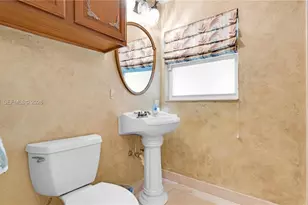 623 NE 17th Way, Fort Lauderdale, FL 33304 - Photo 15