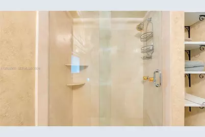 623 NE 17th Way, Fort Lauderdale, FL 33304 - Photo 15