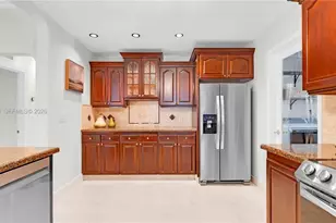 623 NE 17th Way, Fort Lauderdale, FL 33304 - Photo 3