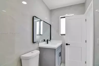 85 SW 30th Ave, Miami, FL 33135 - Photo 21
