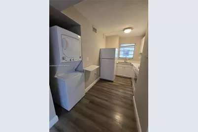 8870 Fontainebleau Blvd #502, Miami, FL 33172 - Photo 13