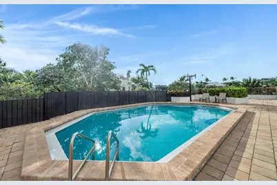 3200 Collins Ave #12-8, Miami Beach, FL 33140 - Photo 39