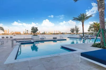 17111 N Biscayne Blvd #1703, North Miami Beach, FL 33160 - Photo 15