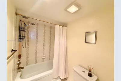 2101 S Ocean Dr #306, Hollywood, FL 33019 - Photo 11