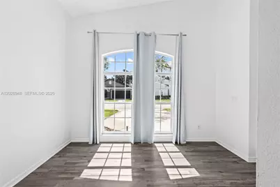 434 Castlemain, Davenport, FL 33897 - Photo 7