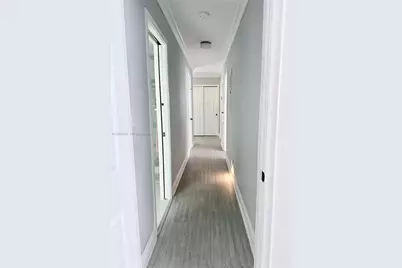 5680 SW 7th St, Plantation, FL 33317 - Photo 9