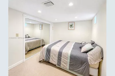 5005 Collins Ave #616, Miami Beach, FL 33140 - Photo 19