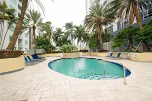 253 NE 2nd St, Miami, FL 33132 - Photo 19
