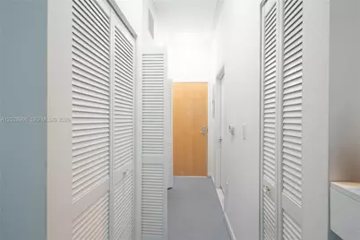 253 NE 2nd Street #315, Miami, FL 33132 - Photo 7