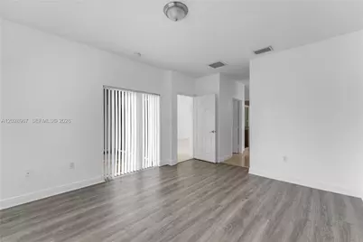 28021 SW 133rd Pl, Homestead, FL 33033 - Photo 17