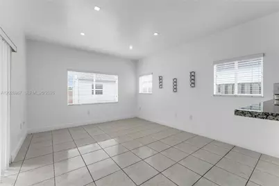28021 SW 133rd Pl, Homestead, FL 33033 - Photo 7