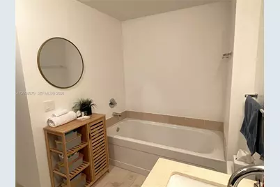 79 SW 12th St #1211-S, Miami, FL 33130 - Photo 21