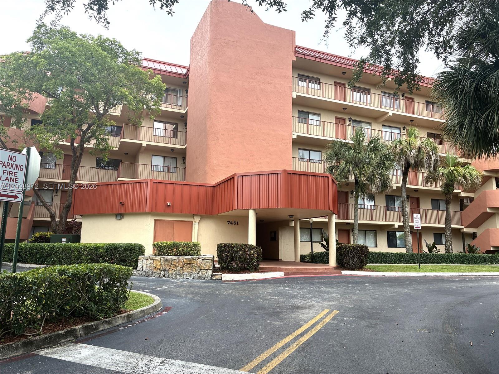 7451 NW 16th St #403 - 7451 NW 16th St #403, Plantation, FL 33313 Luxury Property | Jose Angel Pina