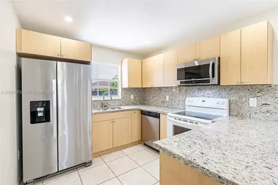 1214 NW 34th Ave #1214, Miami, FL 33125 - Photo 7