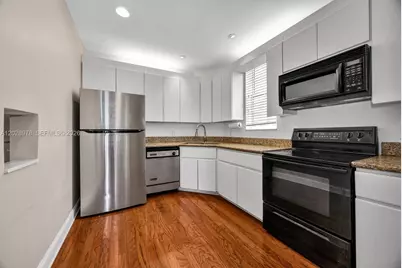 5801 SW 74th Ter #3, South Miami, FL 33143 - Photo 9