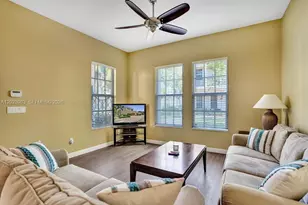 823 NW 82nd Ln, Boca Raton, FL 33487 - Photo 39