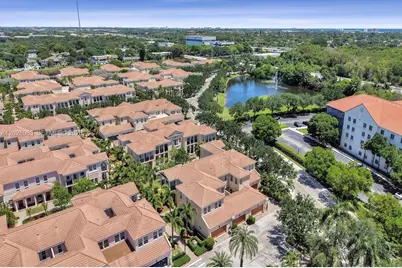 823 NW 82nd Ln, Boca Raton, FL 33487 - Photo 93