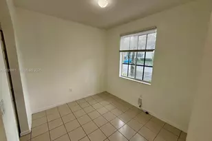 1934 SW 60th Ave, North Lauderdale, FL 33068 - Photo 7