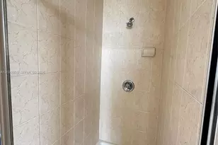 8528 SW 166th Pl, Miami, FL 33193 - Photo 21