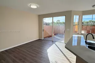 8528 SW 166th Pl, Miami, FL 33193 - Photo 7