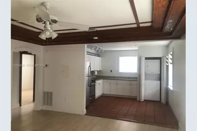1100 SW 10th St #1, Miami, FL 33130 - Photo 3