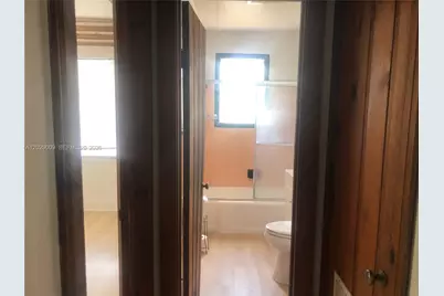 1100 SW 10th St #1, Miami, FL 33130 - Photo 9