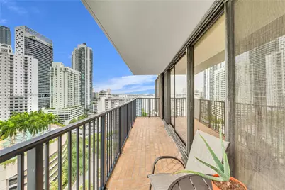 1450 Brickell Bay Dr #1815, Miami, FL 33131 - Photo 33