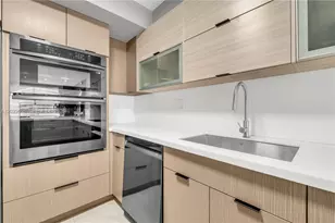 1450 Brickell Bay Dr, Miami, FL 33131 - Photo 9