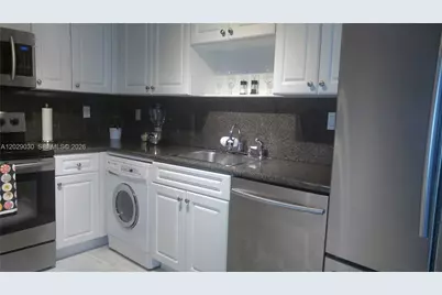 2501 S Ocean Dr #L04, Hollywood, FL 33019 - Photo 5