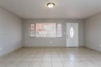 731 NW 175th Dr, Miami Gardens, FL 33169 - Photo 5