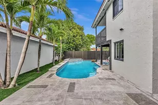 17532 NW 61st Ct N, Hialeah, FL 33015 - Photo 41
