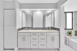 17532 NW 61st Ct N, Hialeah, FL 33015 - Photo 71