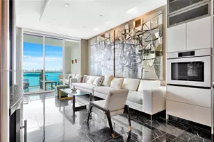 725 NE 22nd St, Miami, FL 33137 - Photo 1