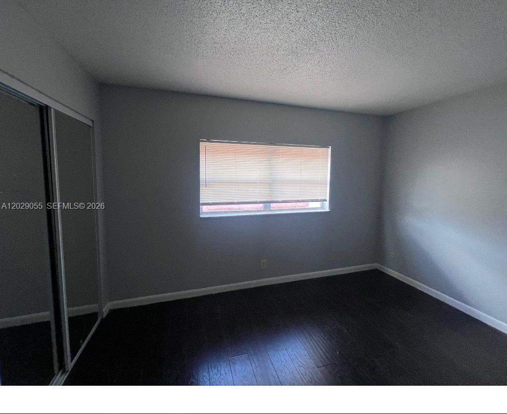 2512 NW 52nd Ave #22B main architectural view