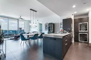 200 Biscayne Blvd Way, Miami, FL 33131 - Photo 7