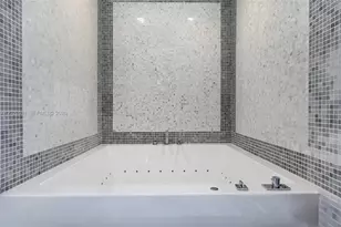 200 Biscayne Blvd Way, Miami, FL 33131 - Photo 25