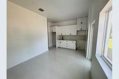 135 NW 60th St #B, Miami, FL 33127 - Photo 5