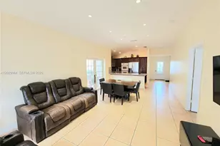 5267 NW 186th Ln, Miami Gardens, FL 33055 - Photo 13