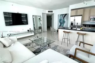 79 SW 12th St, Miami, FL 33130 - Photo 3