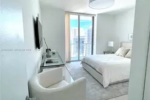 79 SW 12th St, Miami, FL 33130 - Photo 5