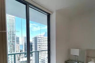 79 SW 12th St, Miami, FL 33130 - Photo 11