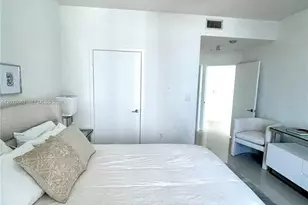 79 SW 12th St, Miami, FL 33130 - Photo 9