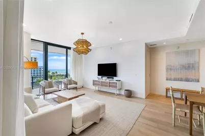 8701 Collins Ave #605, Miami Beach, FL 33154 - Photo 13