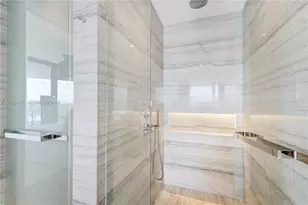 8701 Collins Ave, Miami Beach, FL 33154 - Photo 23