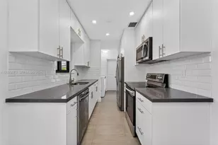 680 W 50th Pl, Hialeah, FL 33012 - Photo 3
