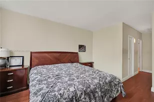 19390 Collins Ave, Sunny Isles Beach, FL 33160 - Photo 15