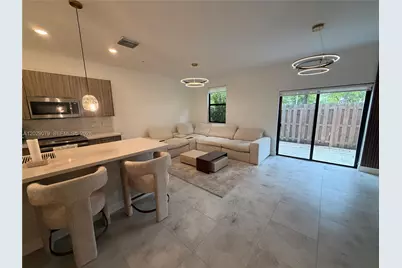 10407 NW 82nd St #9, Doral, FL 33178 - Photo 11